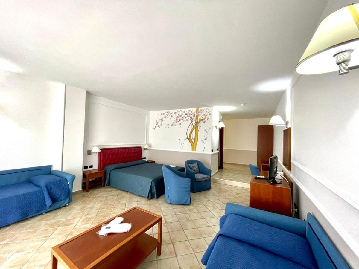Gli Dei Hotel Pozzuoli Eksteriør billede