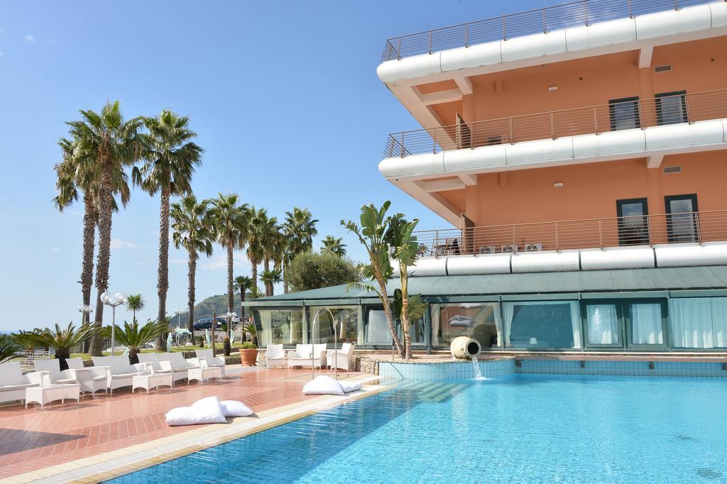 Gli Dei Hotel Pozzuoli Eksteriør billede