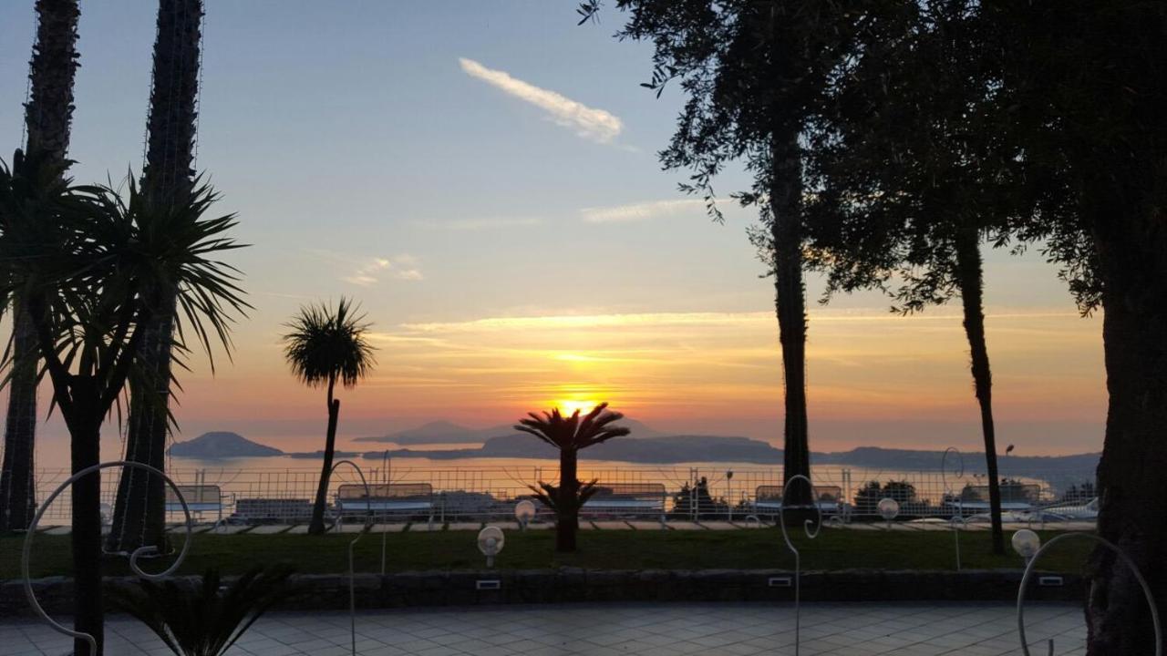 Gli Dei Hotel Pozzuoli Eksteriør billede